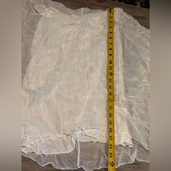 Italian silk short sleeve top - Picture 7 of 8